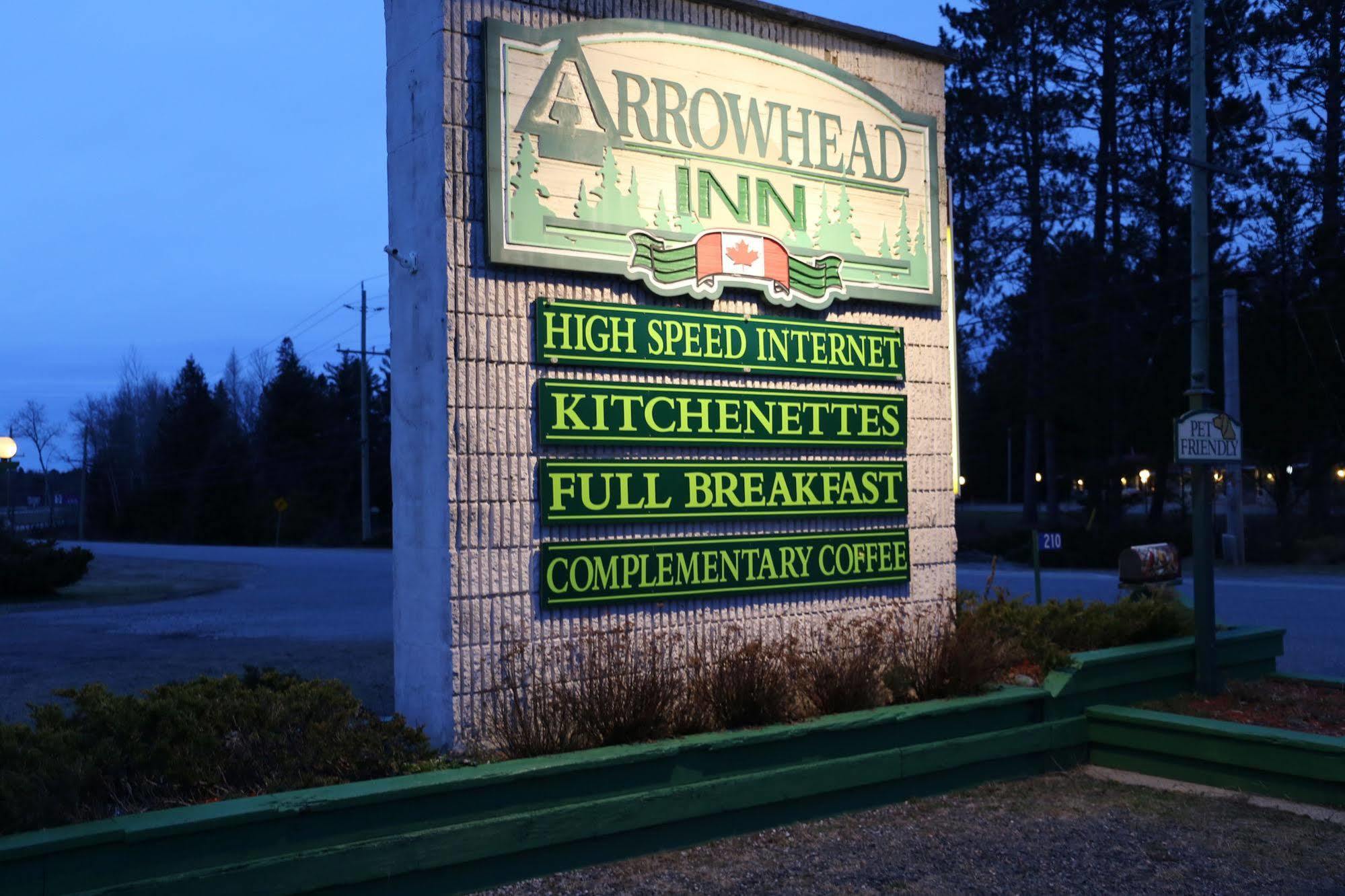 Arrowhead Inn Huntsville Bagian luar foto